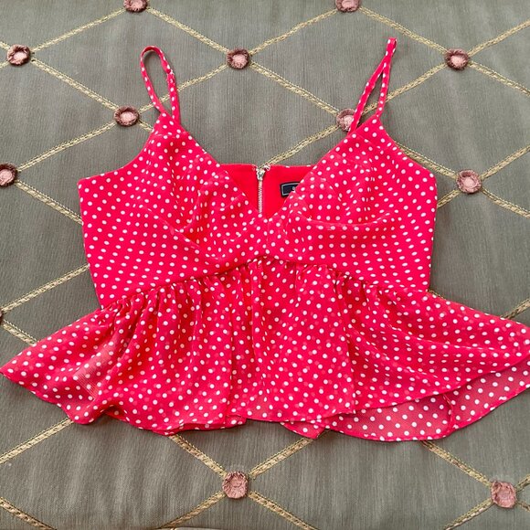 BCBGMAXAZRIA Top Crop Camisole Red White Polka Dot Flowy Peplum (M) - Picture 4 of 6